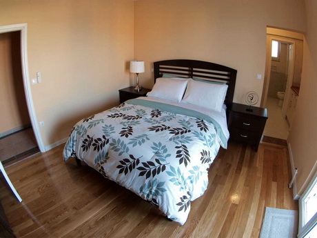 Studio apartman s bračnim krevetom iz drugog kuta – Apartman 2