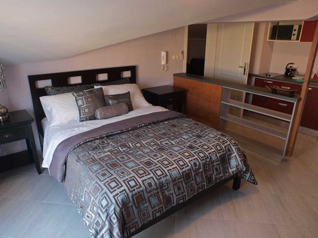 Studio apartman iz drugog kuta – Apartman 4